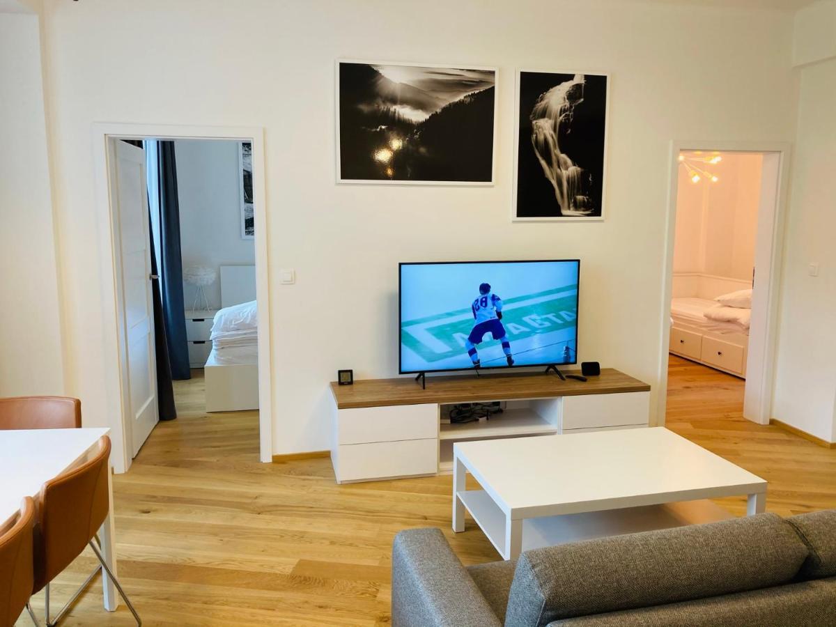 Residence Kotel โรกีนีซ นัด ยีเซอโร ภายนอก รูปภาพ